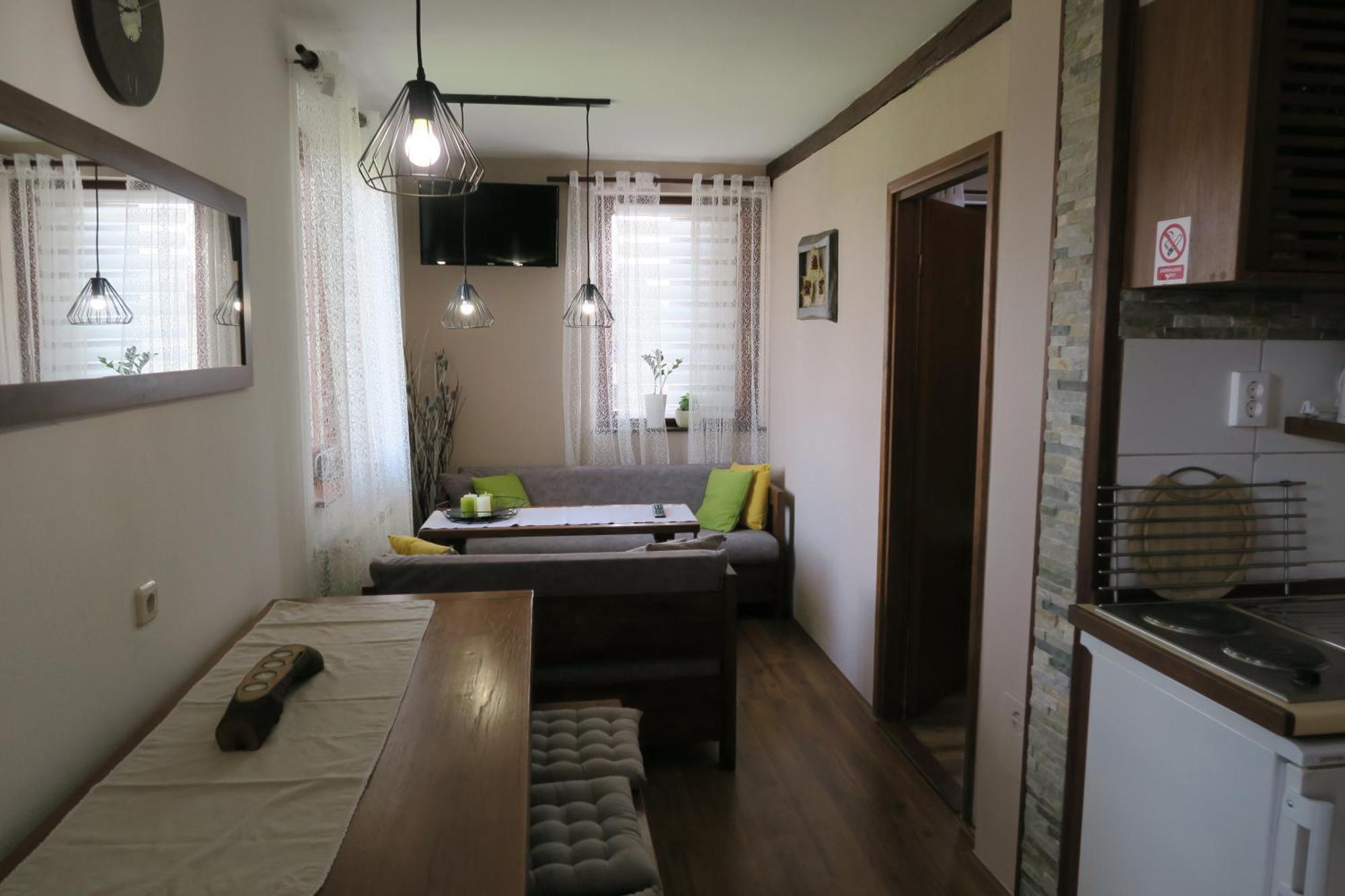 Apartments And Rooms Stefanac スルニュ エクステリア 写真
